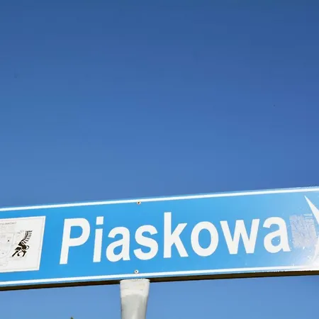 Kwatera prywatna Piaskowa 7 *