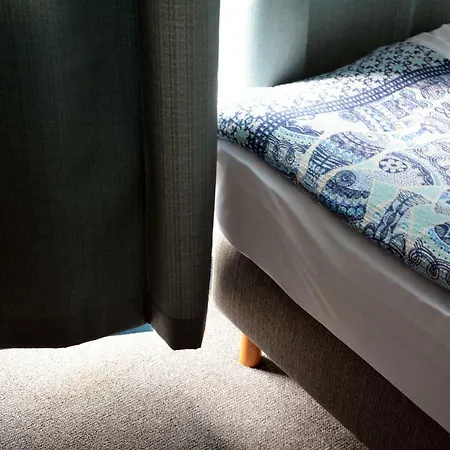 Piaskowa 7 Kwatera prywatna